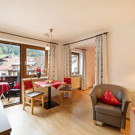 Szálloda Familien- Und Wellnesshotel 
